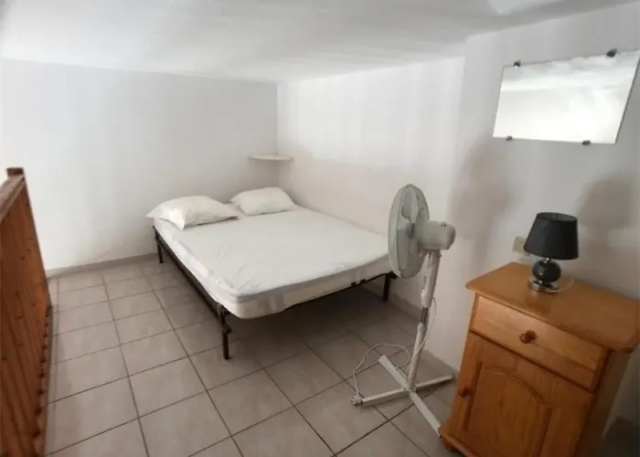 Villa 2 Pièces+mezzanine, 6 Couchages, Parking, Face - Fr-1-81-350 *