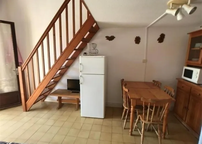 2 Pièces+mezzanine, 6 Couchages, Parking, Face - Fr-1-81-350 * Leucate